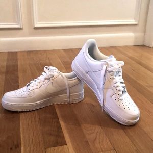 Nike Air Force 1 Men’s size 8.5 White